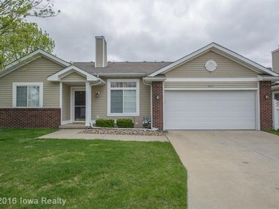 9517 Elm Ln, Johnston, IA, 50131