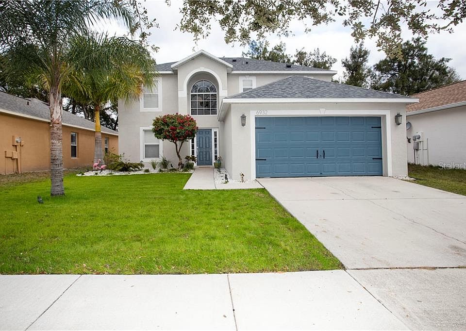 1st image of 6932 Crown Lake Dr