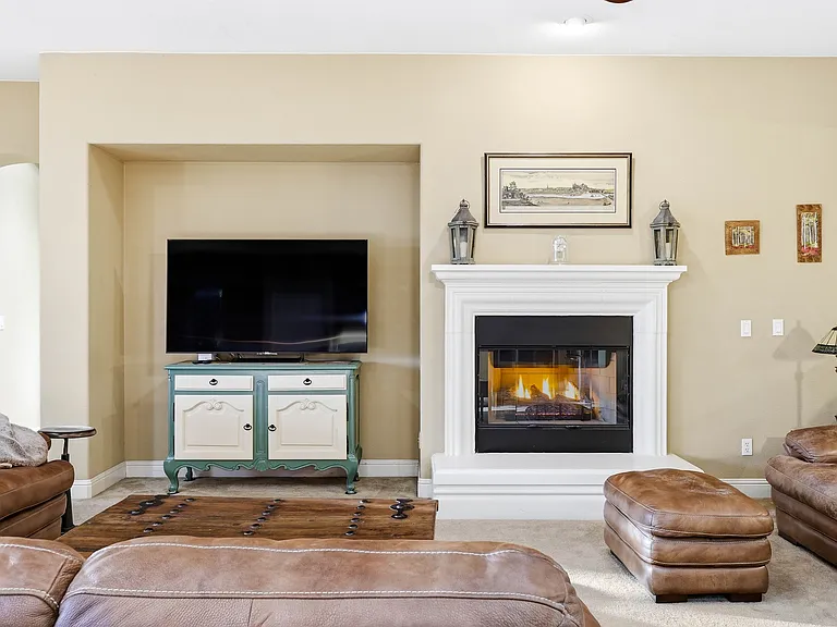 3800 Spalding Ct — Photo 11