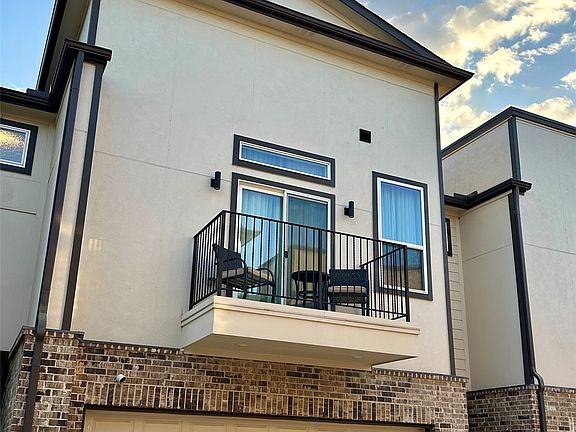 3rd image of 7337 Bree Ct