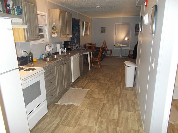 3rd image of 8800 S Harlem Ave Trailer 326