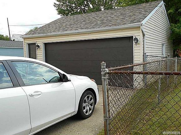 5th image of 126 Burdette Dr