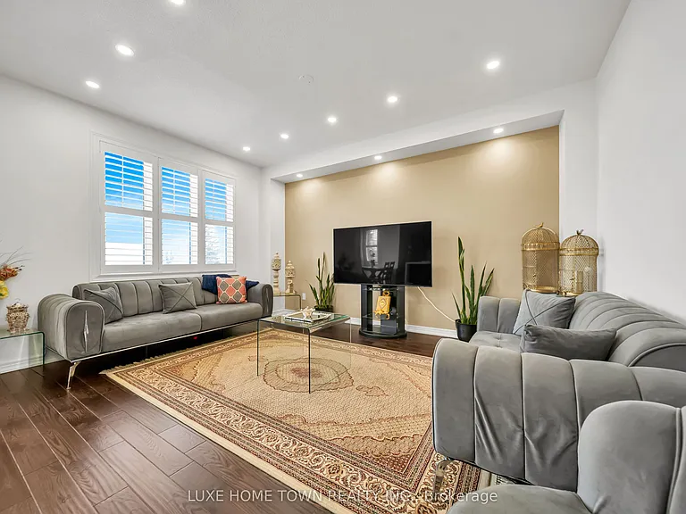 19 Findlay Way — Photo 20