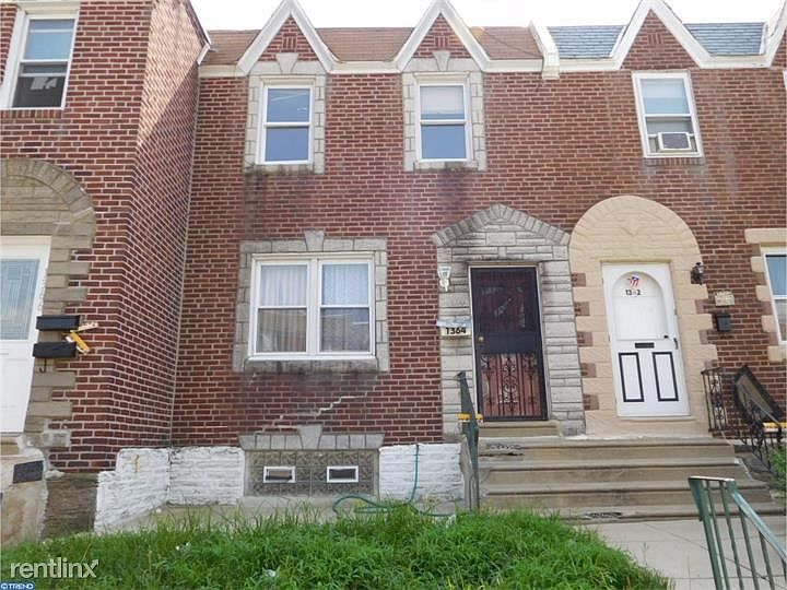1st image of 1364 Wells St