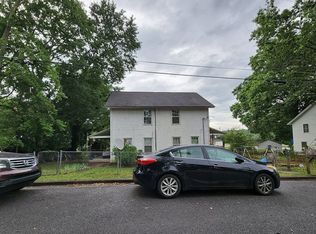 5 W 2nd Ave SE, Lindale, GA 30147