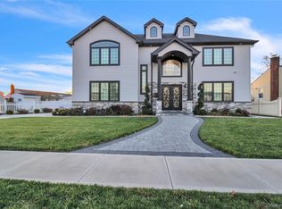 858 Prescott Street, Valley Stream, NY 11580