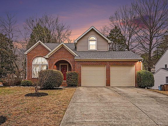 2nd image of 118 Carmel Woods Ct