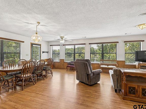 5th image of 1160 County Road 2425