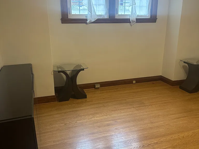 1001 Maitland St — Photo 7