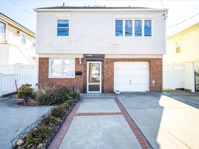 95-14 157th Avenue, Howard Beach, NY, 11414