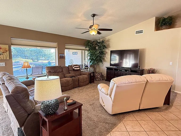 11401 E Medina Ave — Photo 28