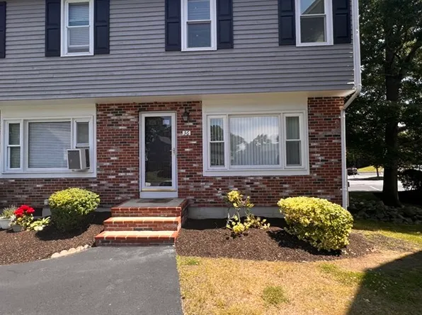 1170 Wilson Rd APT 36, Fall River, MA 02720