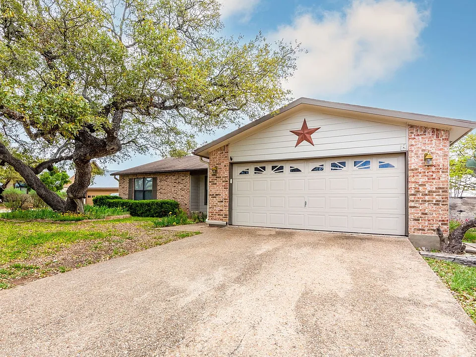 57 Woodcreek Dr