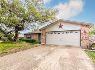 57 Woodcreek Dr, Wimberley, TX 78676