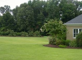 30 Pine Lake St, Humboldt, TN 38343