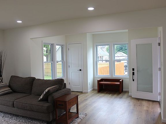 Front Entryway