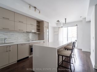 65 Saint Mary St #511-C01, Toronto, ON M5S 0A6