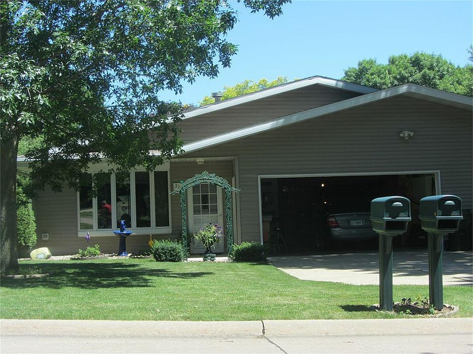 1st image of 316 Highland Dr