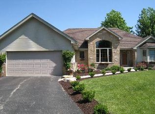 16518 Tuscarora Ct, Lockport, IL 60441