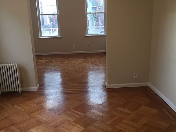 3rd image of 2379 24th St APT 3