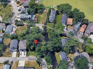 2132 Brock St, Keego Harbor, MI 48320