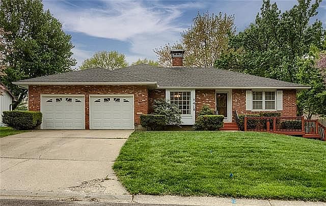 7415 W 74th St, Overland Park, KS 66204 | Zillow