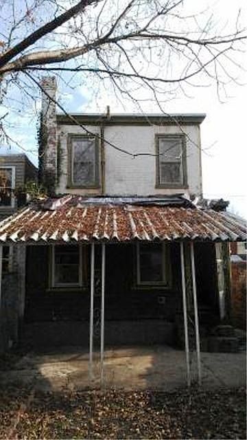 2nd image of 6316 N Beechwood St