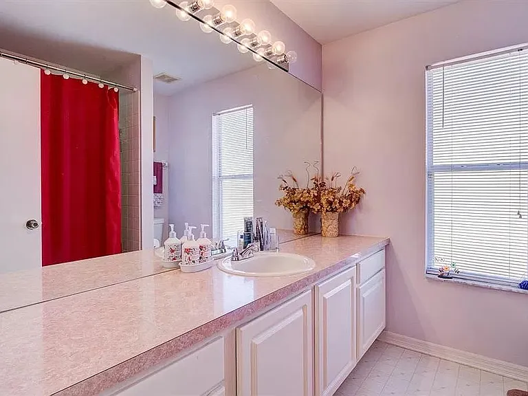 10709 Cherry Oak Cir #1 — Photo 9