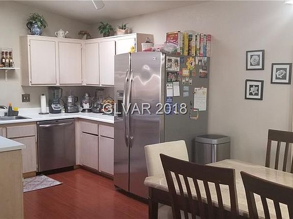 3rd image of 2437 Shady Hill Ave
