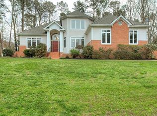 2011 Walhala Dr, North Chesterfield, VA 23236