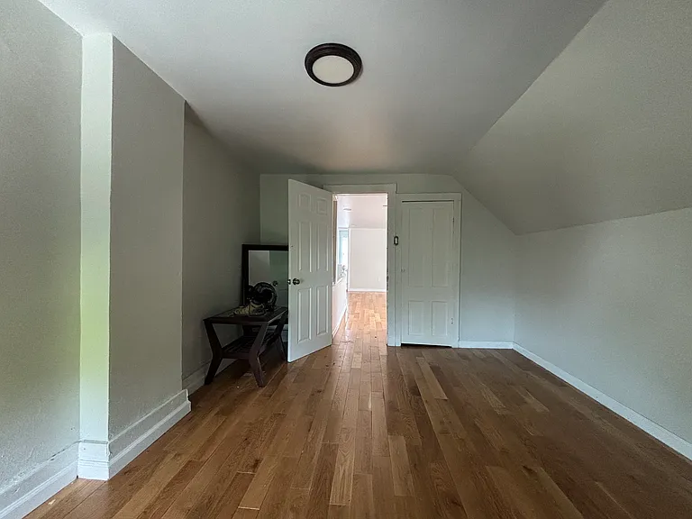 249 Rutter Ave #3 — Photo 12