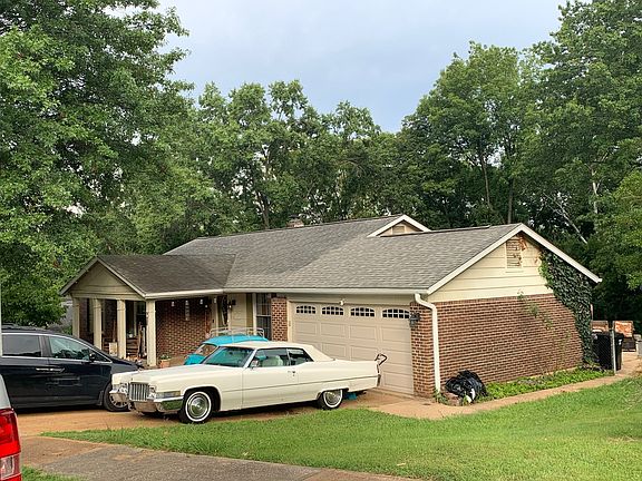 2nd image of 4647 Markton Dr