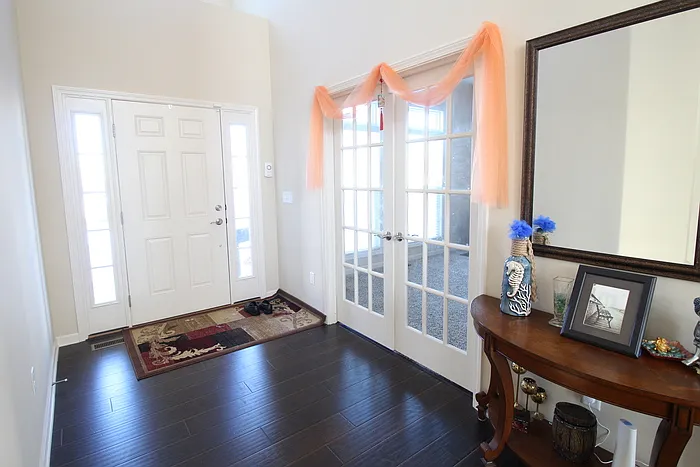 1166 Lenox Ct — Photo 2