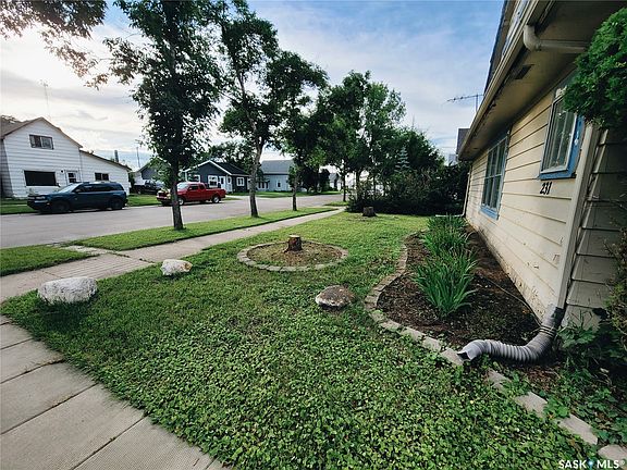 2nd image of 231 Douglass Street