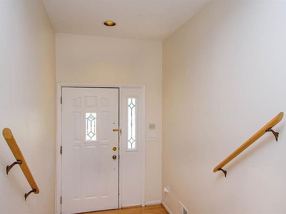 2nd image of 460 Village Oaks Ct