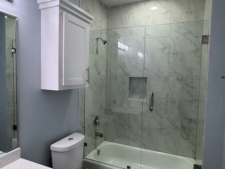 1000 N Abbey Ave #4 — Photo 9