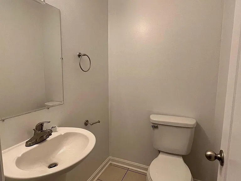 51 Ventura Way — Photo 25