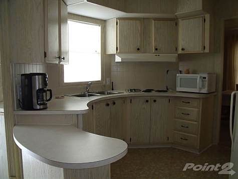 LOTS OF CABINETS