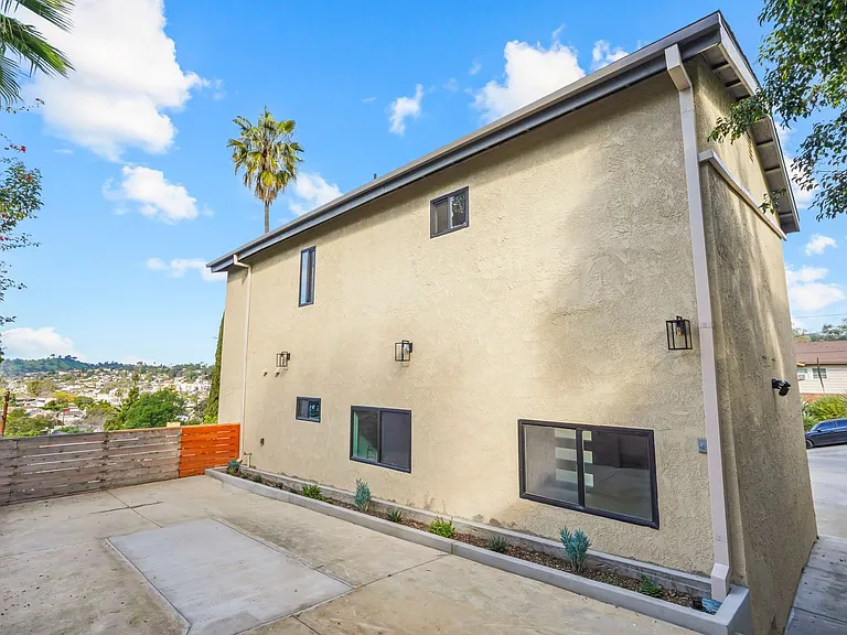 4762 E Charters Ave — Photo 42