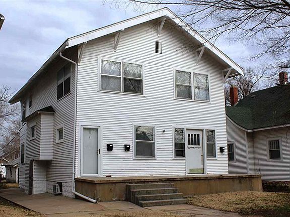 4th image of 20 E 15th Ave