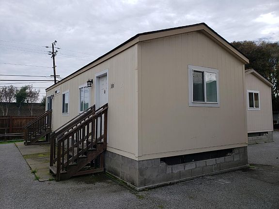 2nd image of 1893 Woodland Ave Spc 10