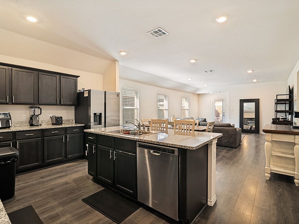 1st image of 3012 Patton Ln