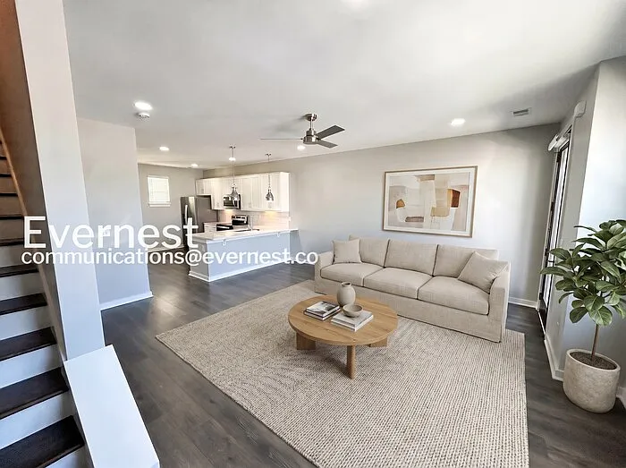 613 Mason Ward Pl — Photo 4