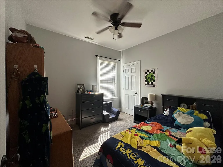 819 Stargard Ct — Photo 31