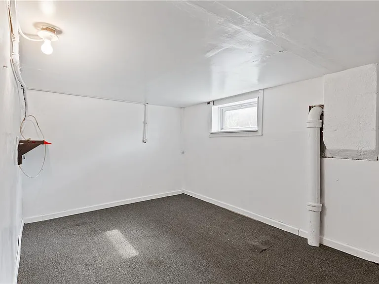1227 N 19th St — Photo 32
