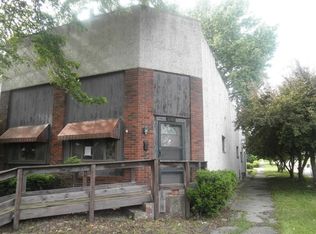 100 W 5th St, Spring Valley, IL 61362