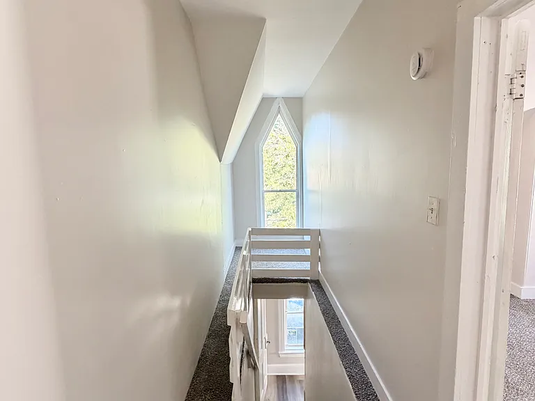 558 Columbia Ave #1 — Photo 17