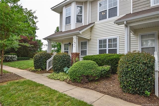 1st image of 8354 Brickle Ln