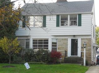 3886 Meadowbrook Blvd, University Heights, OH