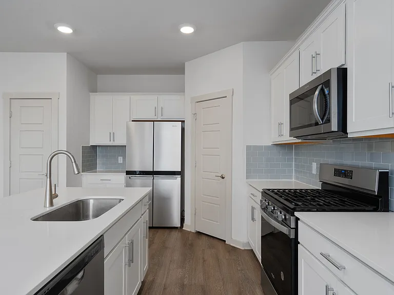 214 New Hampton Way — Photo 11